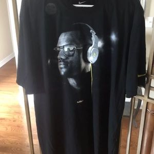 lebron james shirt nike